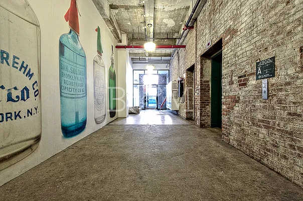 Sold by Brick&Mortar | media 13