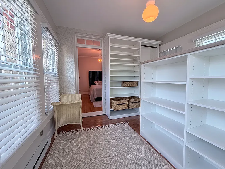 569 Franklin St #6 — Photo 27