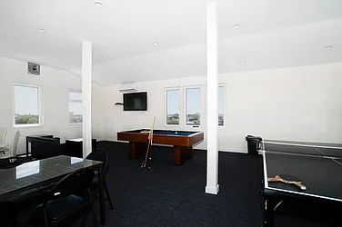 Rented by Level Group