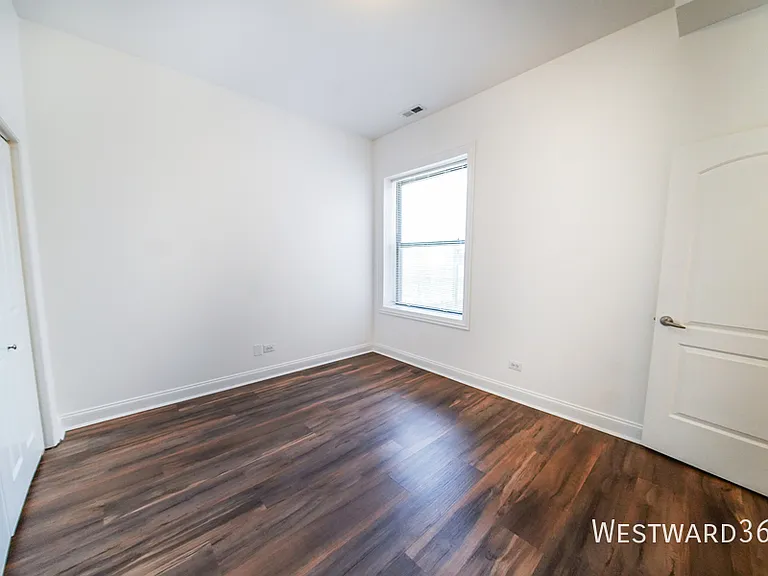 5172 S Michigan Ave #2 — Photo 19