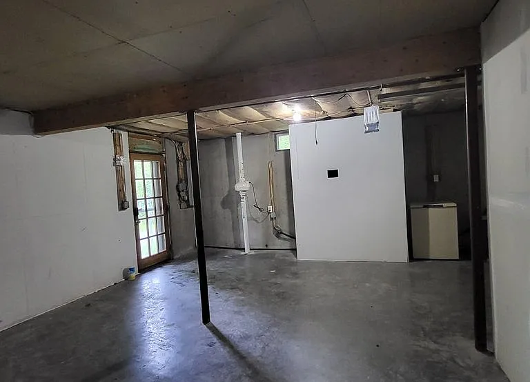 45 Laurel Hollow Ests — Photo 6