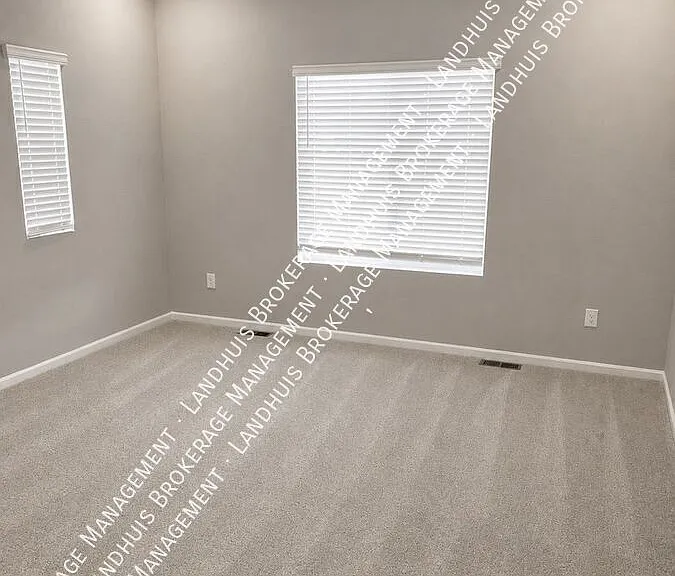 755 E Maybell Dr — Photo 15