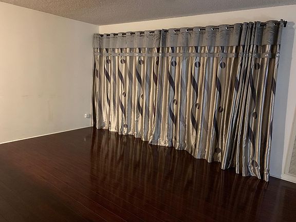 Light filtered curtains