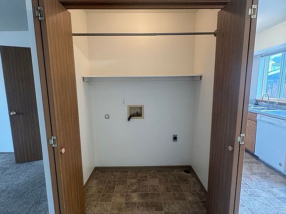 5th image of 1231 S 75th Ave APT C