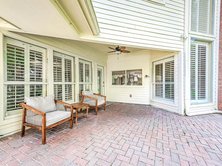 3702 Belle Grove Ln — Photo 48