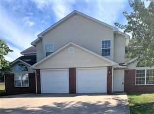3204-3206 Dove Dr #D, Columbia, MO 65202
