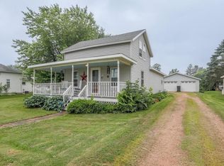 309 N 3rd St, Abbotsford, WI 54405