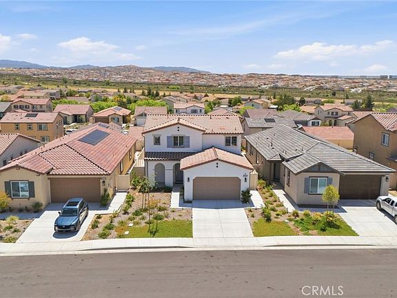 4th image of 35227 Vernon Dr