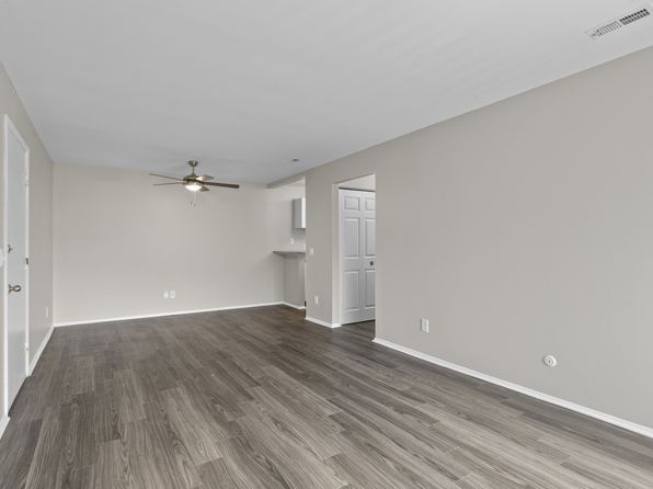 Millennium at Creve Coeur | 1007 E Rue De La Banque St, Saint Louis, MO