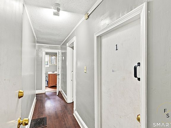 4th image of 251 South Marshall Street