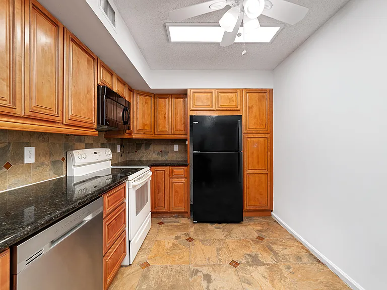3151 Leewood Ter #L228 — Photo 8