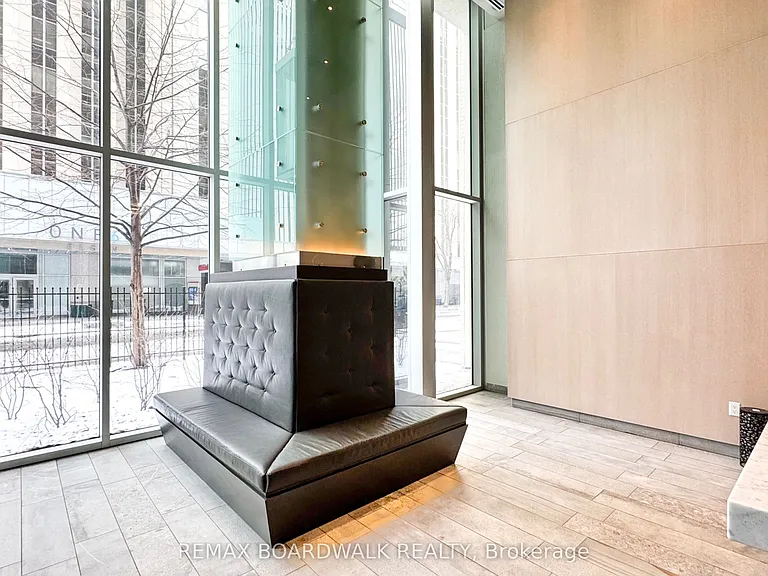 40 Nepean St #1206 — Photo 3