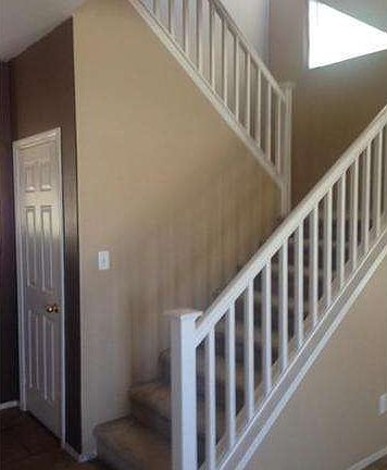 3rd image of 12345 Ava Loma St