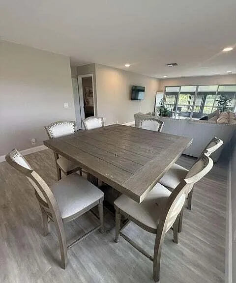 13921 Royal Palm Ct #D — Photo 38