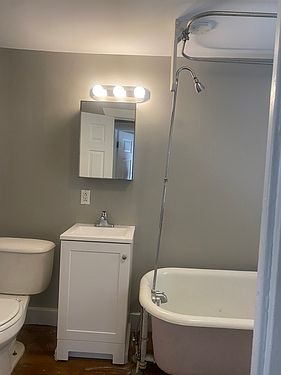 4th image of 316 Phelps St