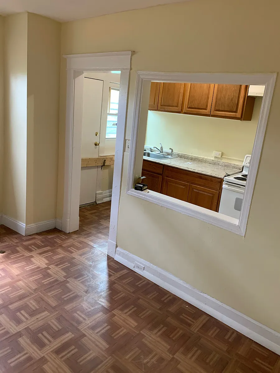 Building Photo - 537 Sheridan Ave #1