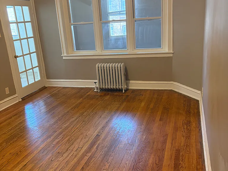 8120 S Ellis Ave #2 — Photo 6