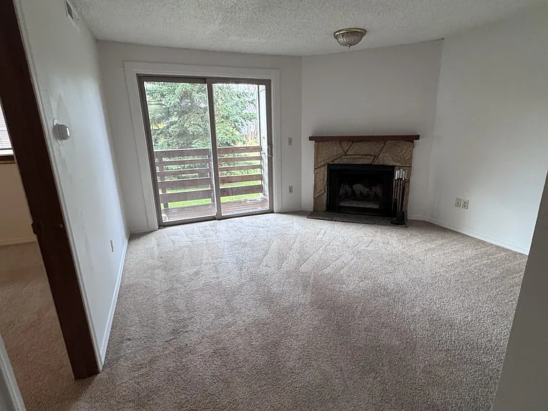 9725 Independence Dr #103 — Photo 9