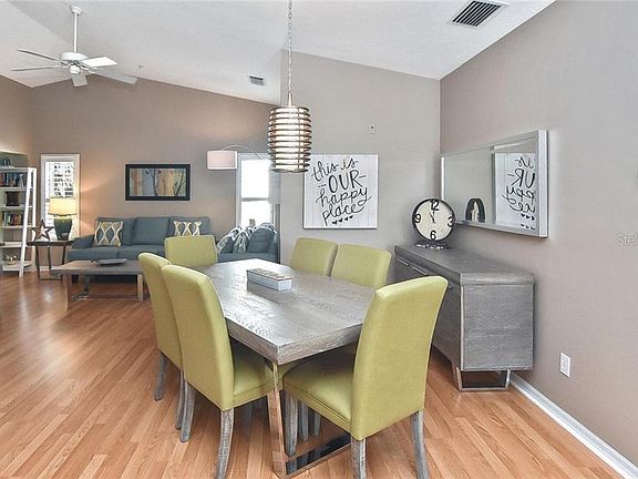 3rd image of 817 Montrose Dr Unit 204