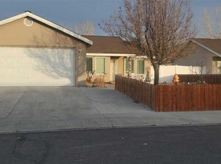 1457 Grey Bluffs Dr, Fernley, NV