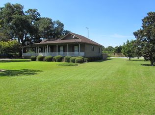 77 Buck Strong Rd, Kingstree, SC 29556