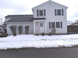 651 Neros Run, Webster, NY 14580