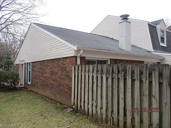 3rd image of 2636 Saint Johns Pl