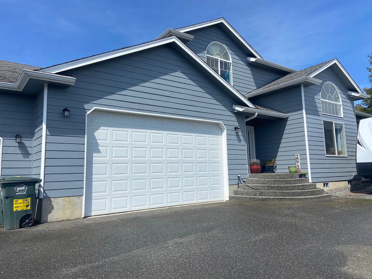 3 bed, 1875 sqft, $2,800 — Photo 1