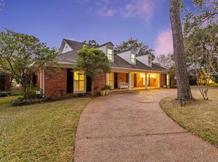 5661 Bayou Glen Rd, Houston, TX 77056