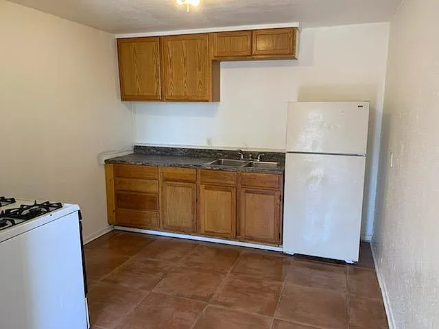 1507 Polk St Apt A Gas/Water Paid — Photo 3