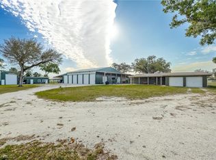 1305 Jacks Ln, Fort Denaud, FL 33935