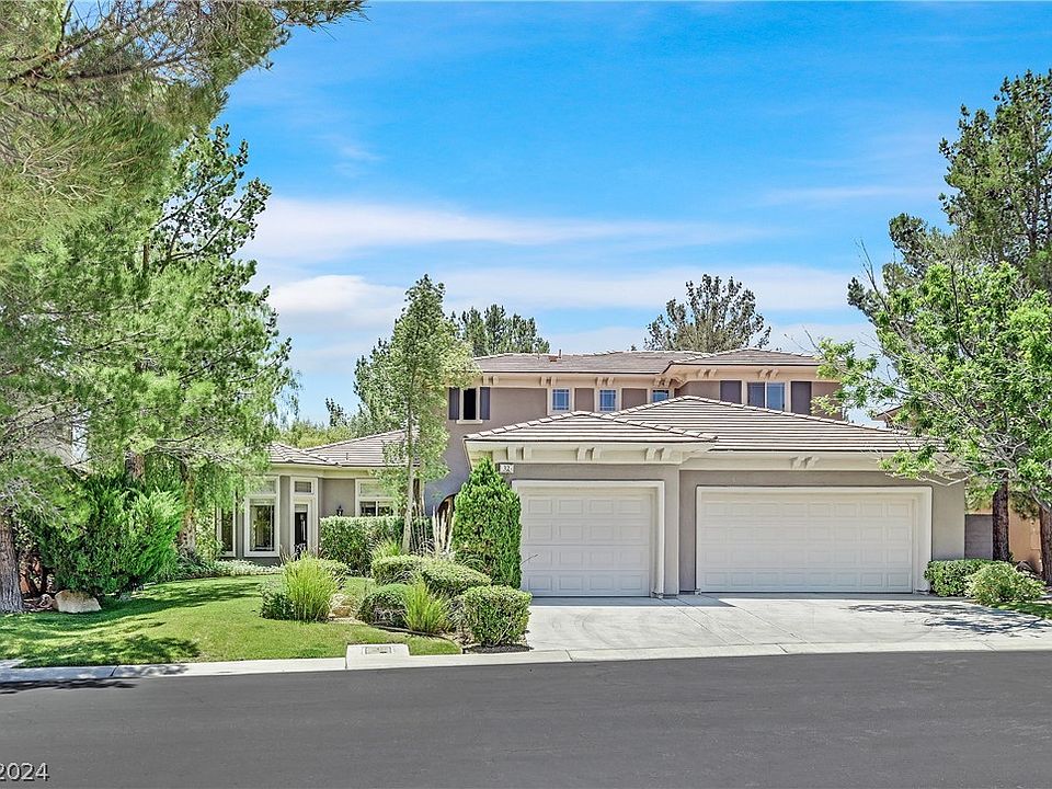 1st image of 32 Brays Island Dr