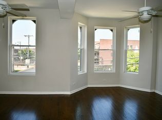 867 E Pershing Rd APT 2, Chicago, IL 60653