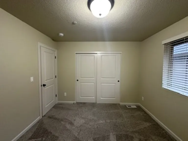 10136 SW Barber St — Photo 26