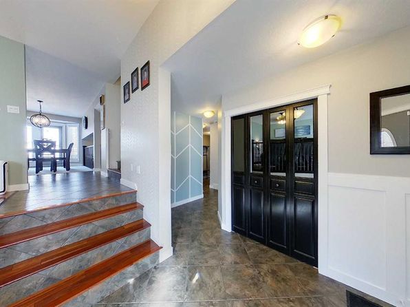 324 E 3rd St NE, Slave Lake, AB T0G 2A2