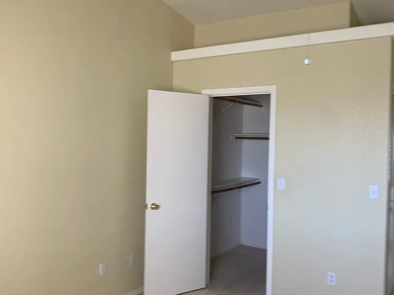2940 Cisco Dr S — Photo 13