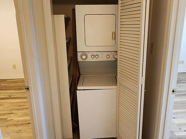 461 Bramblewood Ln — Photo 28