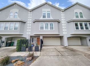 884 Detering St, Houston, TX 77007