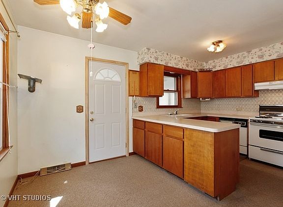 4th image of 6 Westend Ave