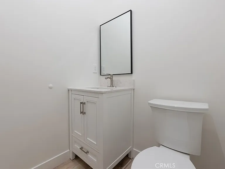 10421 Amigo Ave — Photo 8