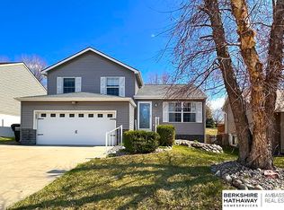 7317 S 176th St, Omaha, NE 68136