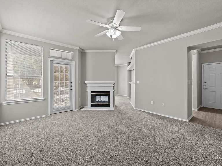 1701 at Eldorado — Photo 38