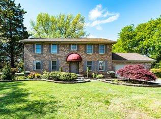 10801 Westland Dr, Knoxville, TN 37922