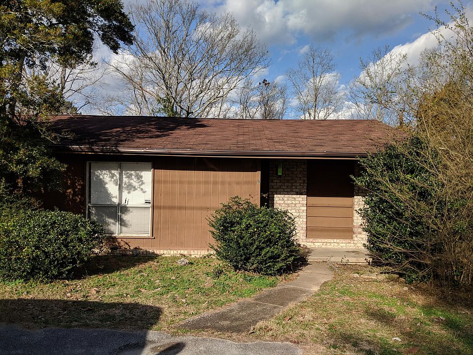1st image of 805 Forest Dale Ln #B