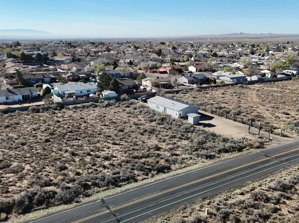 504 Tulip Rd SE, Rio Rancho, NM 87124