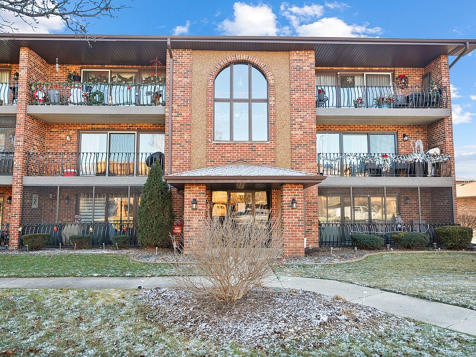 1st image of 8203 W Cobblestone Dr #2A