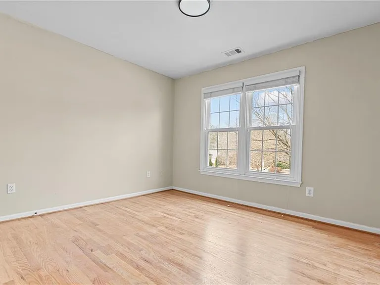 2030 Brook Meadow Dr — Photo 36