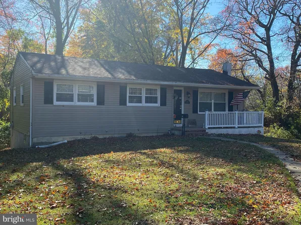 200 Gradwell Ave, Maple Shade, NJ 08052