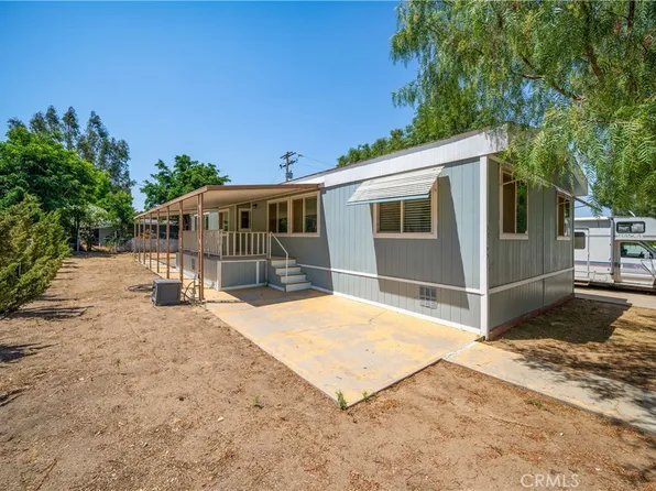 33145 Arbolado Ln, Lake Elsinore, CA 92530