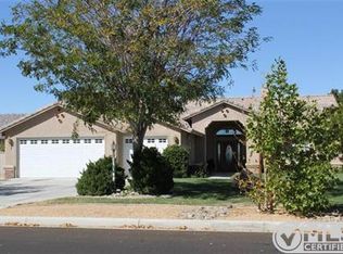 13310 Paoha Rd, Apple Valley, CA 92308